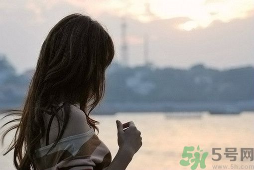 染發(fā)會(huì)增加淋巴癌的風(fēng)險(xiǎn)嗎？染發(fā)會(huì)得淋巴癌嗎？