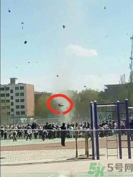 運動會突發(fā)龍卷風是怎么回事？遇到龍卷風怎么辦？