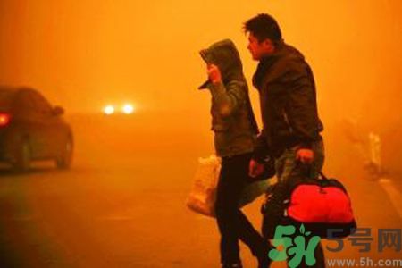 沙塵暴逼近北京到哪里了？遇到沙塵暴怎么辦？