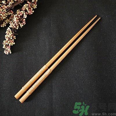 筷子要多久換一次才好？怎么用筷子最健康？
