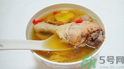 煲湯用什么鍋好？燉雞湯用什么鍋好呢？