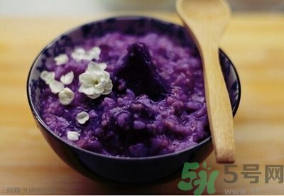 紫薯是轉(zhuǎn)基因食品嗎？紫薯有什么好的功效？