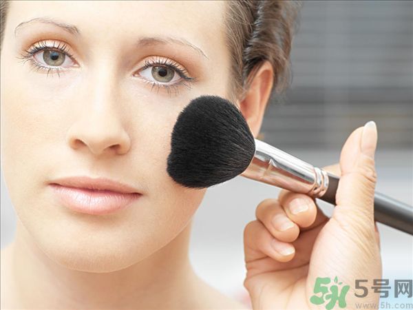 化妝刷如何使用效果好？化妝刷該怎么保養(yǎng)？