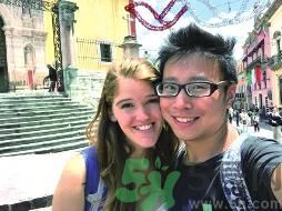 小伙辭職旅行3年帶回美國女友 徒步旅游裝備有哪些？