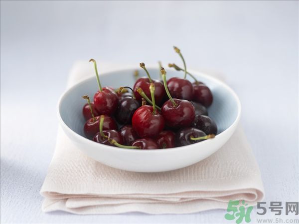 來(lái)月經(jīng)能吃櫻桃嗎？經(jīng)期吃櫻桃好嗎？