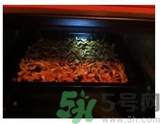 猴頭菇粉怎么做？猴頭菇餅干怎么做？