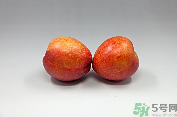 咳嗽能吃桃子嗎？咳嗽吃桃子好嗎？