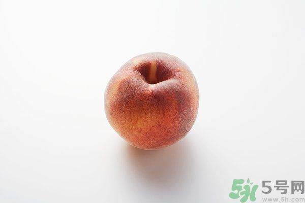咳嗽能吃桃子嗎？咳嗽吃桃子好嗎？