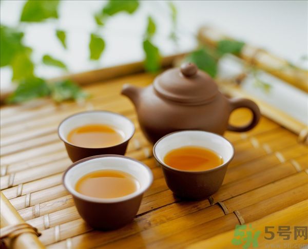 過敏性濕疹能喝烏龍茶嗎？過敏性濕疹喝烏龍茶好不好？