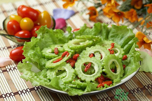 夏天吃苦瓜有什么好處？夏天吃苦瓜好嗎？