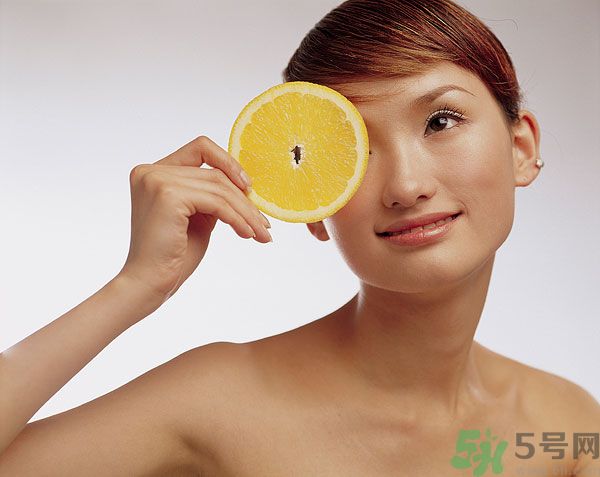 角質(zhì)層薄皮膚干怎么辦？角質(zhì)層薄皮膚怎么護(hù)理？