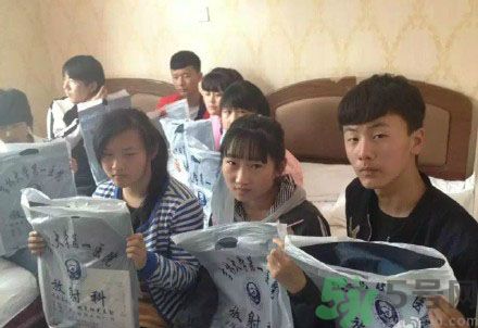初中生全體甲醛中毒是怎么回事？初中生全體甲醛中毒是哪個學(xué)校？