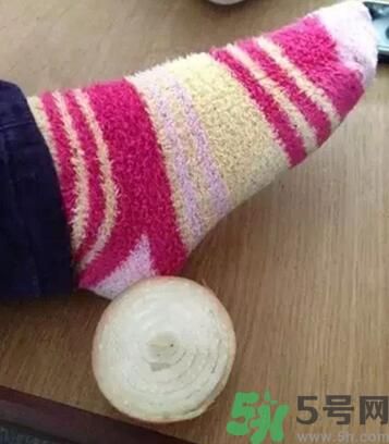 發(fā)燒可以吃洋蔥嗎？發(fā)燒能吃洋蔥嗎？