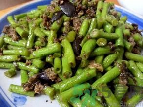 豆角沒(méi)熟可以吃嗎？吃沒(méi)熟的豆角會(huì)中毒嗎？