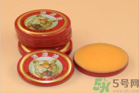 清涼油可以去痘痘嗎？清涼油怎么去痘痘？