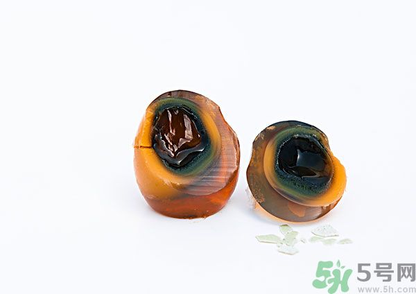 吃皮蛋可以降火嗎？吃皮蛋真的能降火嗎？