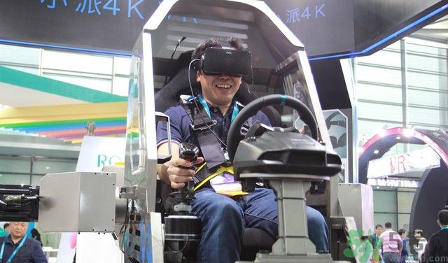 4k vr眼鏡對眼睛有損傷嗎？4k vr眼鏡對眼睛危害有哪些