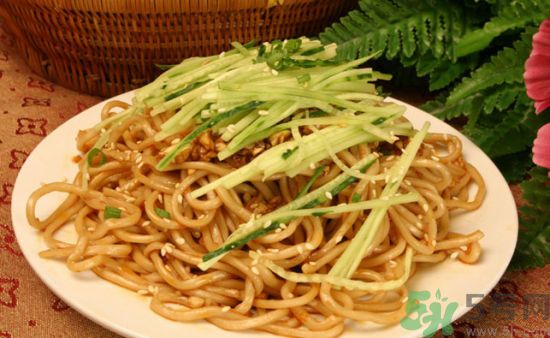甜的涼面怎么做？甜涼面怎么做好吃？