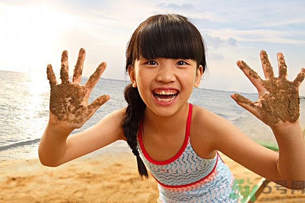 高三女生月經(jīng)不調(diào)是怎么回事？高三女生月經(jīng)不調(diào)怎么辦？