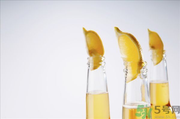 腎結(jié)石能喝冰啤酒嗎？腎結(jié)石喝啤酒好嗎？
