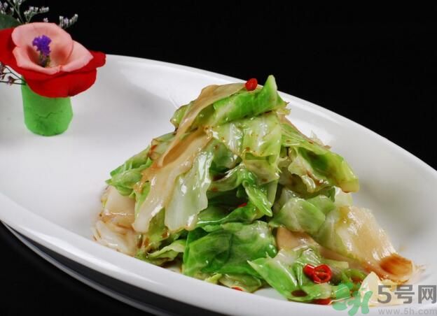 經(jīng)期可以吃包菜嗎？經(jīng)期吃包菜會(huì)肚子痛嗎？