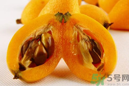 經(jīng)期可以吃枇杷嗎？經(jīng)期吃枇杷會(huì)不會(huì)肚子痛？