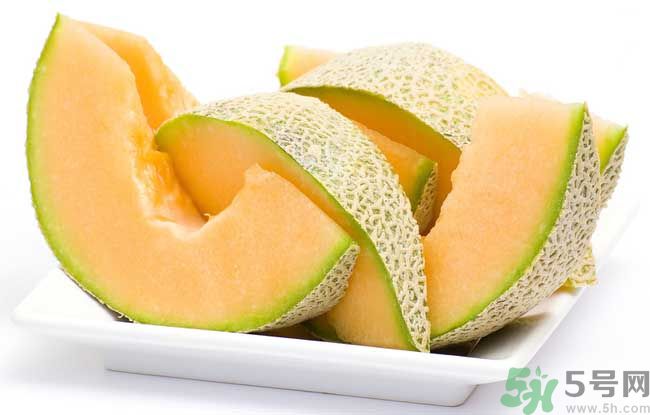 晚上吃哈密瓜會(huì)長(zhǎng)胖嗎？晚上吃哈密瓜真的會(huì)長(zhǎng)胖？
