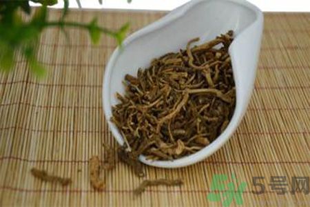 苦菜茶泡水為什么有鹽味？苦菜茶為什么是咸的？