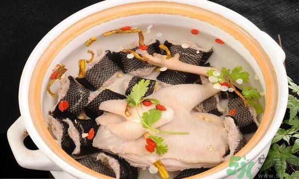蛇肉上的寄生蟲(chóng)怎么去除？蛇肉上有寄生蟲(chóng)怎么辦？