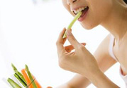 夏天吃什么養(yǎng)胃？夏天養(yǎng)胃要注意什么？