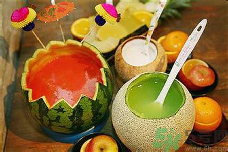 夏季吃什么可以防曬？夏季防曬不可以吃什么？