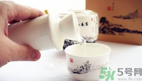 端午節(jié)喝什么酒？端午節(jié)什么酒應節(jié)氣？