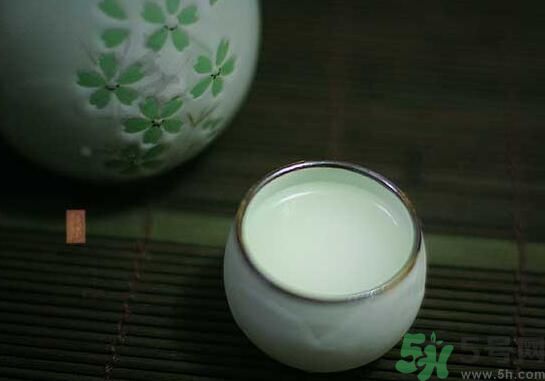 菖蒲酒怎么泡？怎樣自制菖蒲酒？