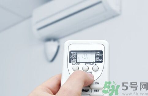 吹空調房間干燥怎么辦？吹空調怎么保濕？