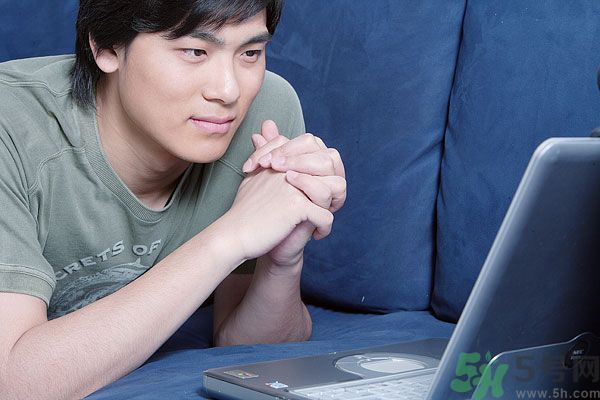 15歲可以用防曬霜嗎？15歲用防曬霜好不好？