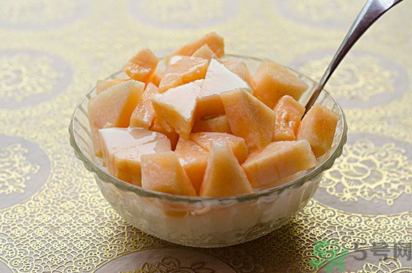 小孩吃木瓜會(huì)早熟嗎？?jī)和阅竟蠒?huì)不會(huì)性早熟？