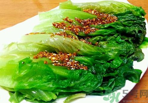 涼拌生菜放生抽還是老抽？涼拌菜放什么醬油好？