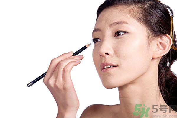 怎么選擇眉筆的顏色？眉筆的顏色有哪幾種？