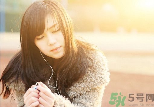14歲女孩身高149cm正常嗎？14歲女孩身高標(biāo)準(zhǔn)是多少？