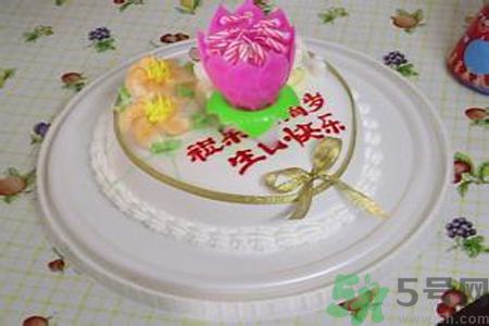 音樂蠟燭突然爆炸 音樂蠟燭會爆炸嗎？