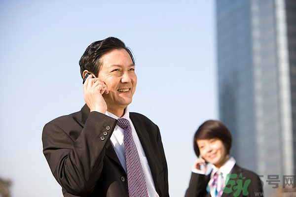 為什么中年人容易出軌？中年人出軌是什么原因？