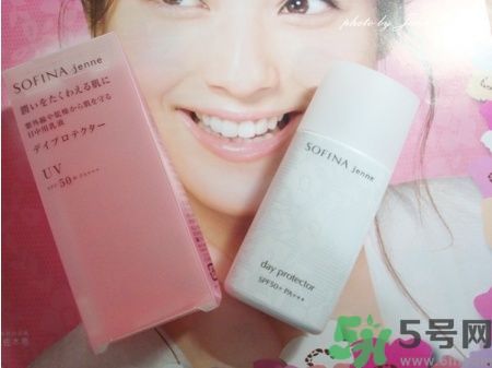 蘇菲娜sofina防曬霜哪款好用？sofina防曬白蕾絲藍蕾絲區(qū)別