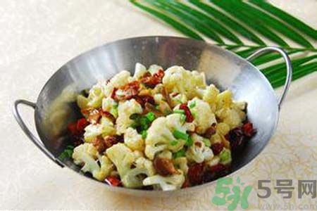花菜可以和雞蛋一起吃嗎？花菜可以炒雞蛋嗎？