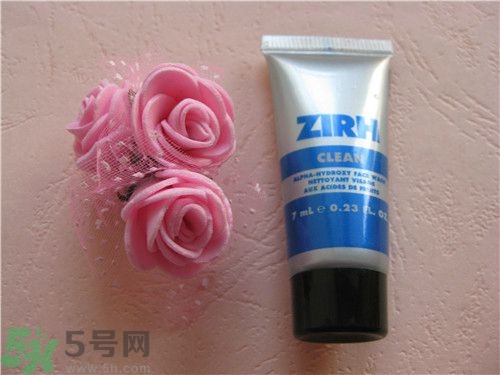 ZIRH仕顏果酸潔顏啫喱使用方法？仕顏果酸潔顏啫喱使用心得