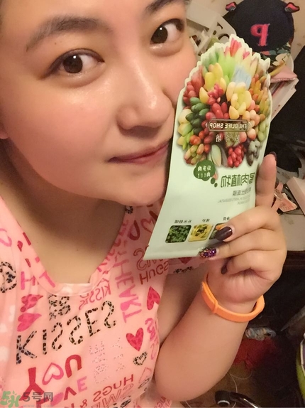歐尚坊黑面膜怎么樣？歐尚坊黑蒜竹炭蠶絲面膜好用嗎？