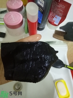 歐尚坊黑面膜怎么樣？歐尚坊黑蒜竹炭蠶絲面膜好用嗎？