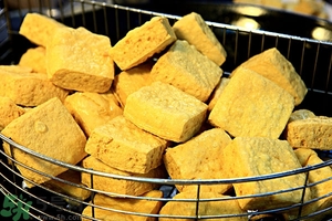 臭豆腐能帶上飛機(jī)嗎？坐飛機(jī)能帶臭豆腐嗎？
