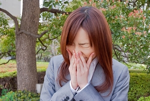 打噴嚏真的是有人在想你嗎？打噴嚏是有人罵你嗎？