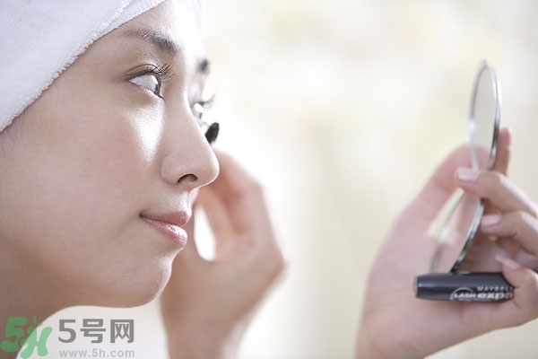 熬夜流鼻血是怎么回事？熬夜流鼻血怎么辦？