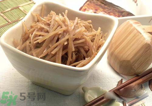 牛蒡茶的副作用有哪些？喝牛蒡茶好不好？